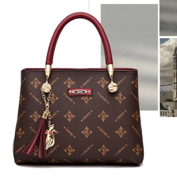 A package - Picture 3 of 3